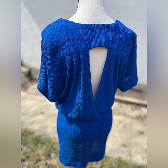 Blue V-Neck Mini Dress - Picture 6 of 6